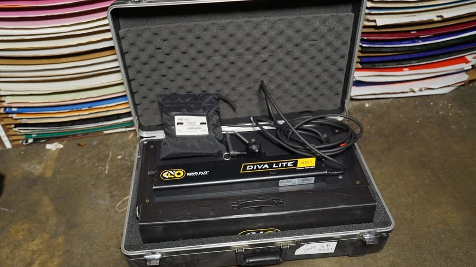 Kino Flo Diva Lite 401 - Image 3 of 4