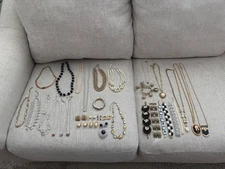 Lot Signed Marvella, Trifari, Avon, Kendra Scott, Napier, J. crew, Sarah Cov