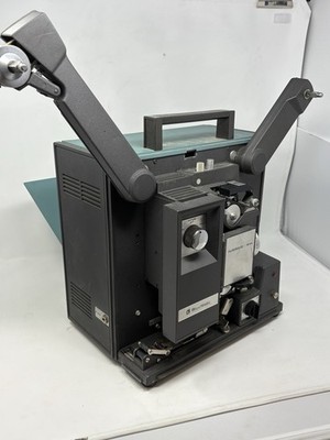 ［ベル&ハウエル／Bell & Howell］16ミリフィルム映写機 Vintage Bell & Howell 16mm Filmosound Specialist Movie Projector