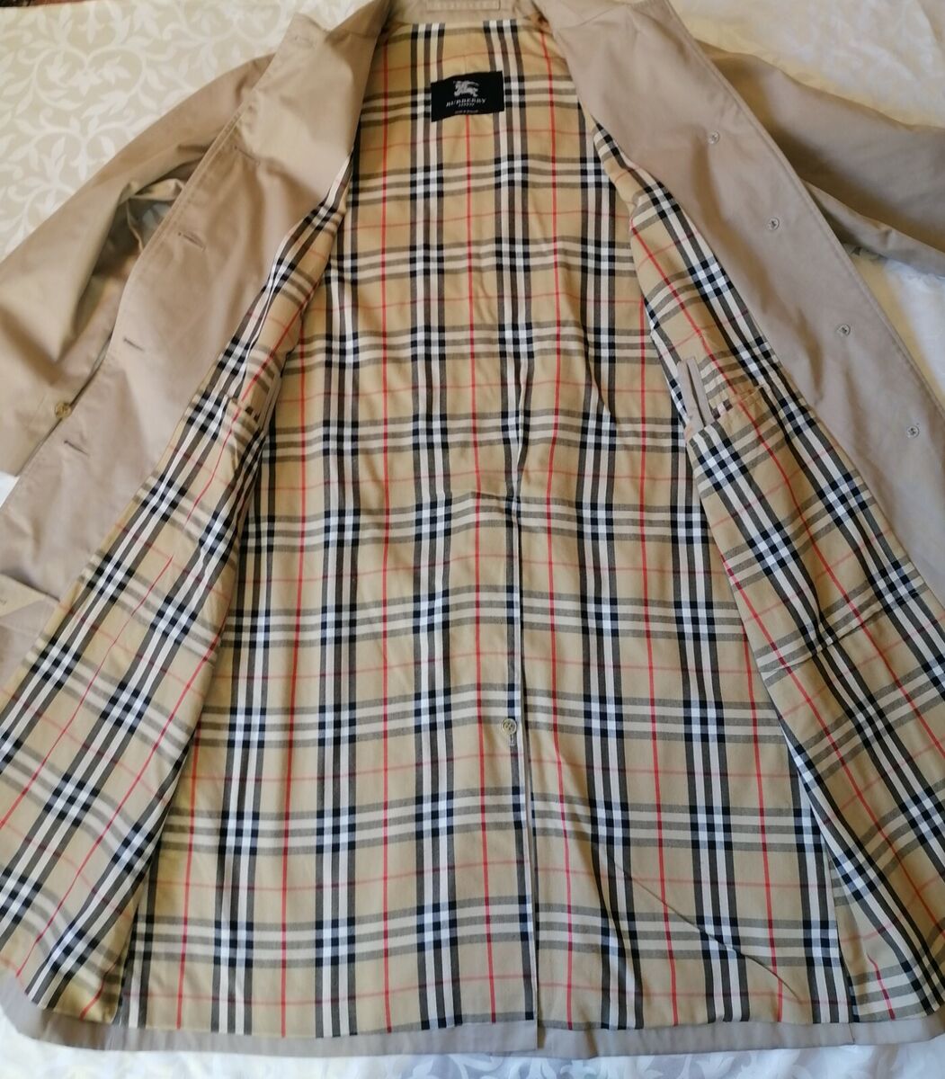 Burberry London Men's Trench Coat Beige Nova Check Made in Burberry London Men's Trench Coat Beige Nova Check Made in