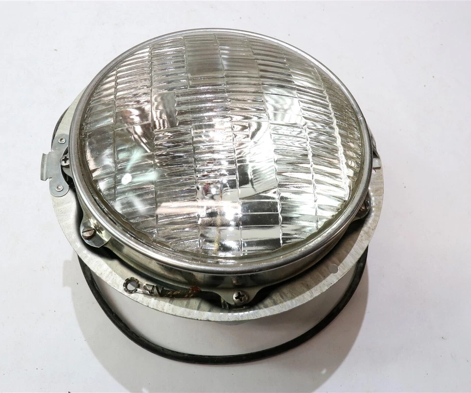 1951-1952 Kaiser y 1951-1954 Kaiser Henry J faro cubo nos kf# 207780 Foto 3 de 4