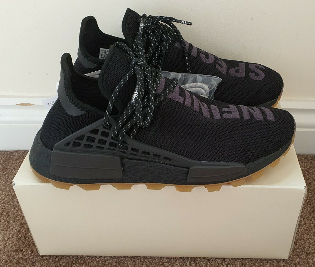 pharrell hu nmd black gum