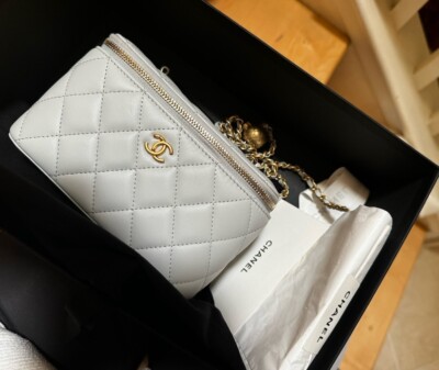 Chanel Vanity Bag Crossbody AP1341 Ball Chain Purse Light Gray