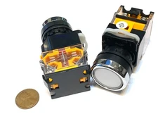 2 Pieces White Latching push button switch 22mm normally open closed no n/c C32