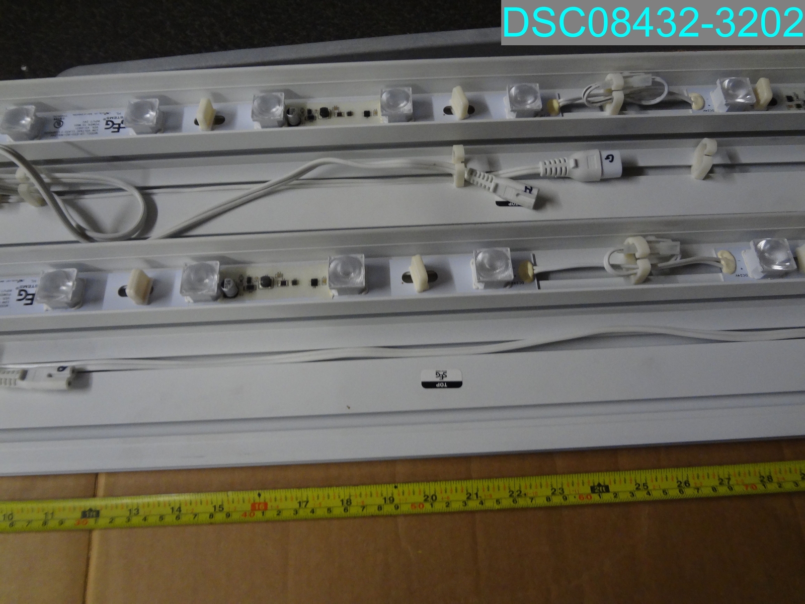 TOP SEG SYSTEMS LB-EDG-6D-W6-24V CLASS 2 LUMINAIRE GL01 94V0 