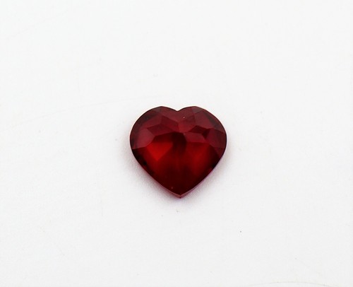 Heart Shape Imitation Ruby AAA Rated Lab Created Synthetic Gemstone 11mm to 18mm - Picture 23 of 24