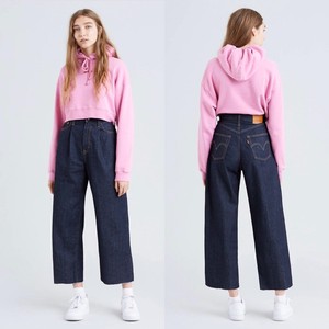 levi's ribcage pleated cropped jeans
