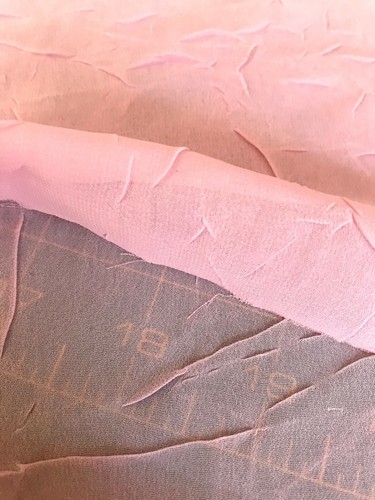 1-1/2 Yard schöner hellrosa/babyrosa Stretch Crinkle Strick 45" breit   - Bild 5 von 5