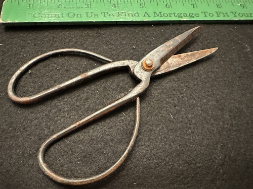 Three Pair of Antique 1800s Hand-Forged Scissors Shears - Picture 9 of 9