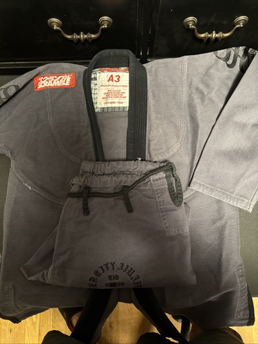 Scramble Athlete Size A3 Jiu Jitsu Kimono  Style Toshi  Canvas GI Top And Bottom