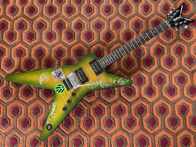 WASHBURN DIMEBAG DARRELL DIME SLIME 333 SIGNED GUITAR VINNIE PAUL