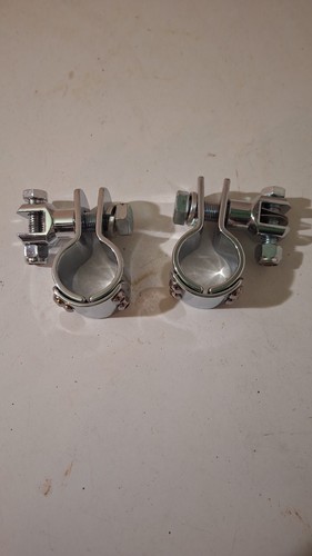 For Harley Motorcycle 1” or 1.25" Highway Bar Foot Pegs Mount Clamps Bracket Set