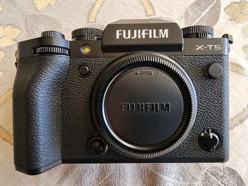 Fujifilm X-T5 40.2MP Mirrorless Camera - Black (Body) 765 shutter actuations - product listing photo