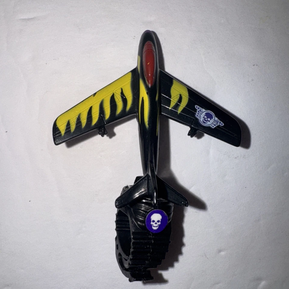 Avión a reacción Matchbox Skull Squadron Z35 1988 - Ring Raiders raro de colección. Foto 2 de 4