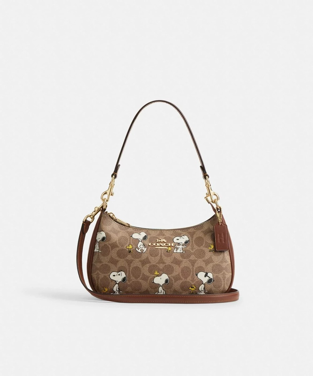 完売間近【COACH x Peanuts】スヌーピー Teri ショルダーバッグ COACH x PEANUTS 2025 Teri Shoulder Bag Signature Canvas