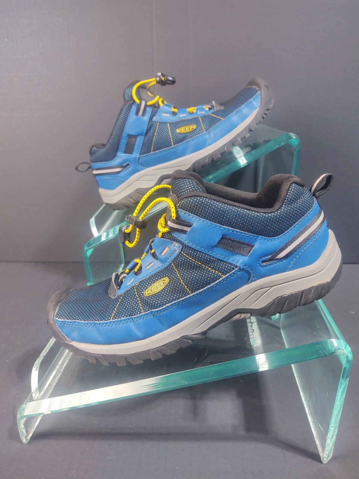 Scarpe da trekking sportive Keen unisex Targhee. Taglia 5. C1