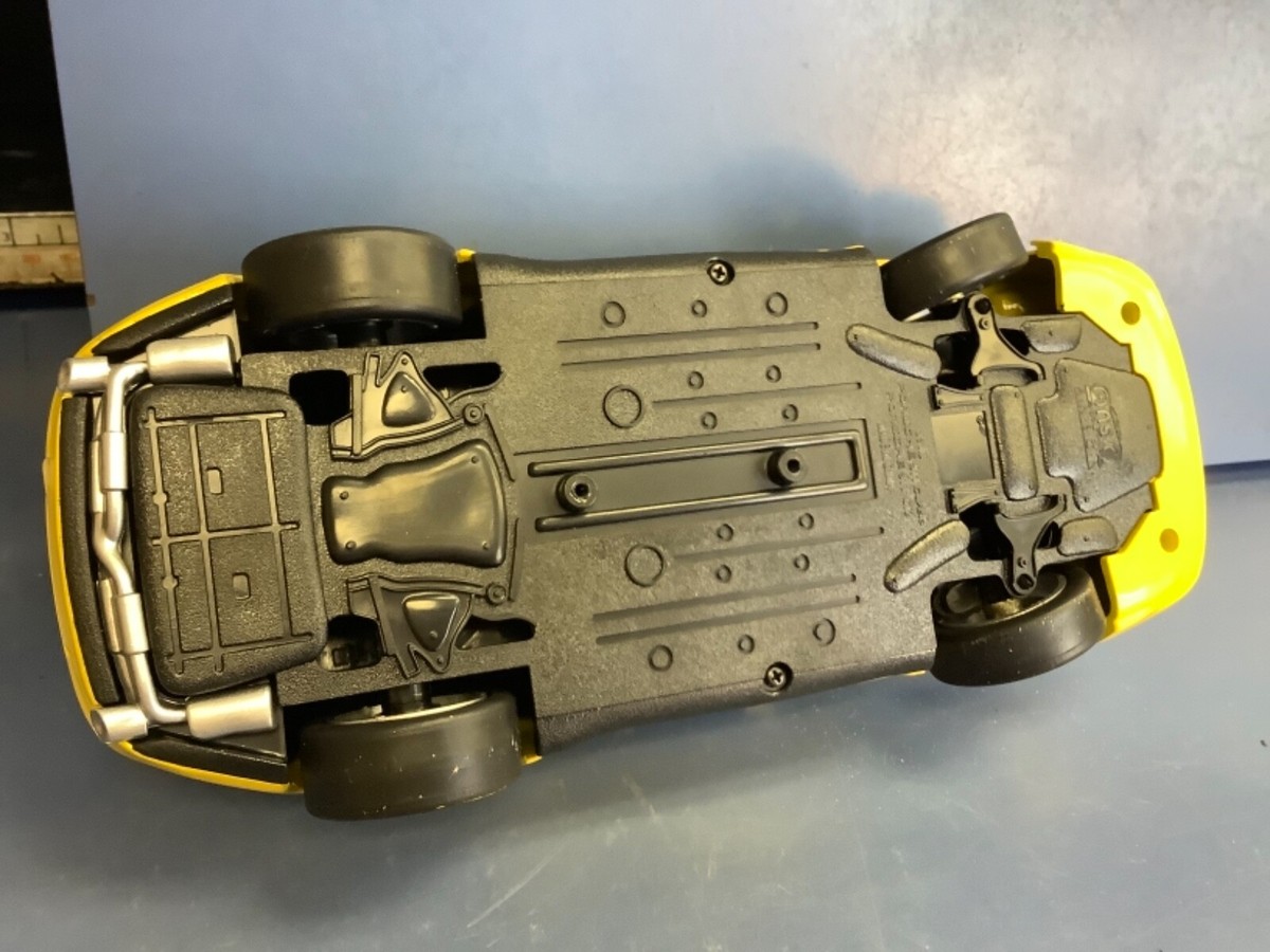 PORSCHE 911 GT2 anson racing 1/18 Scale Model yellow | eBay