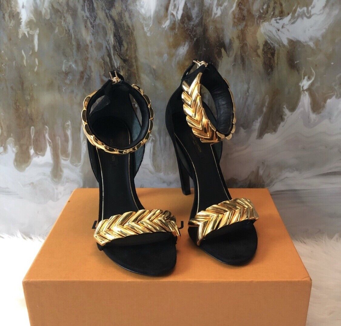 Rare Louis Vuitton Black Gold V Symphony Sandal Heels Sz 39 Rare Louis Vuitton Black Gold V Symphony Sandal Heels Sz 39