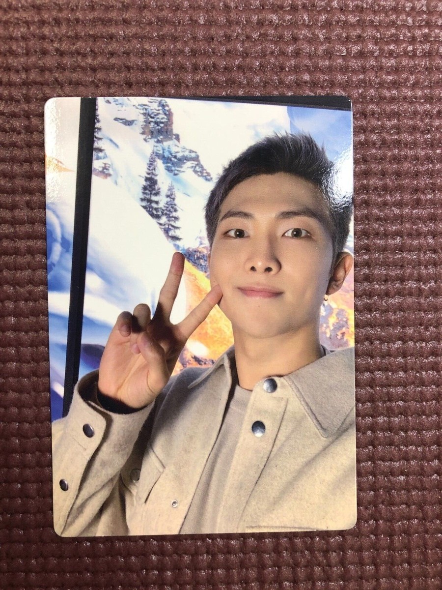 BTS 2021 HOLIDAY COLLECTION LITTLE WISHES HOLIDAY Official Photo