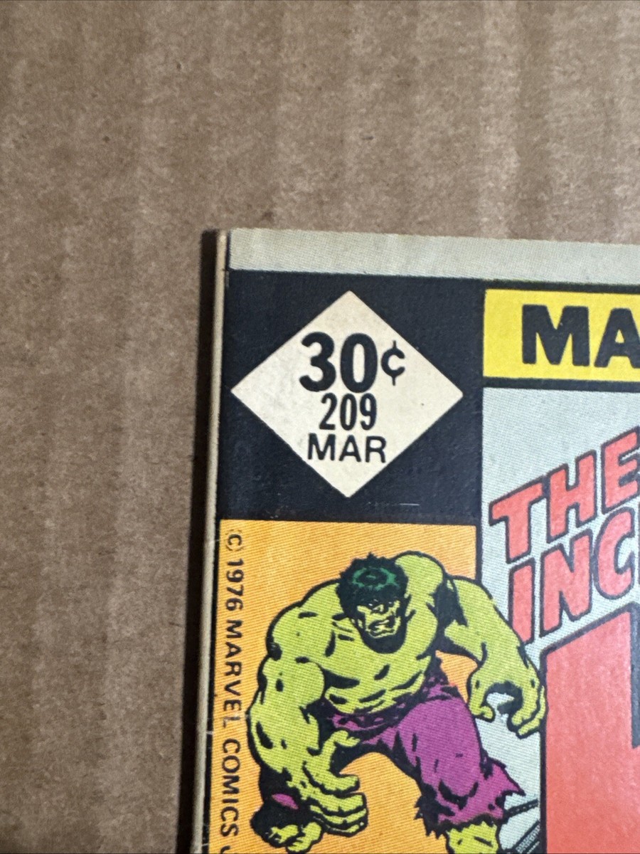 INCREDIBLE HULK #209 FIRST PRINT MARVEL COMICS (1976) ABSORBING