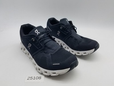 On Cloud 5 Swiss Engineering Women's Size 9 Running Shoes Black