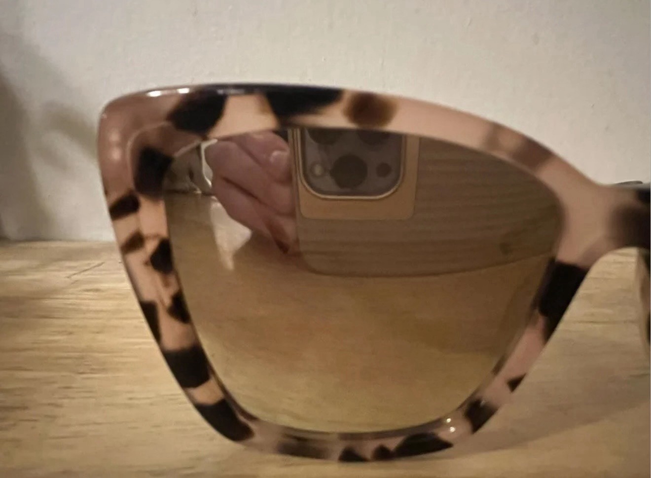 DIFF Eyewear Cat Eye Oversized Tortoise Shell Mir… - image 3