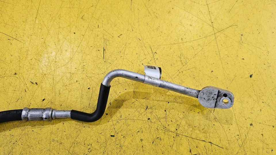 BMW 3 F30 330e HYBRID ENGINE B48B20A 2015-2018 AIR CON COOLANT PIPE HOSE 9364662 - Image 3 of 4