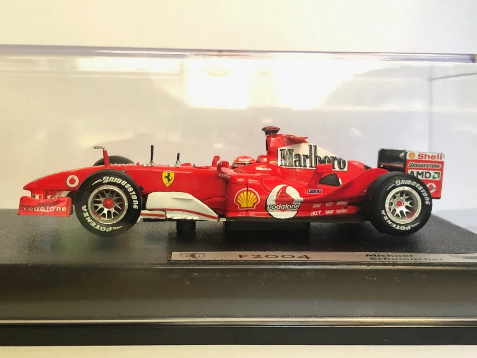 F1 1/43 Hot Wheels Ferrari F2004 N°1 M.Schumacher Winner San Marino GP 2004 - Immagine 2 di 4