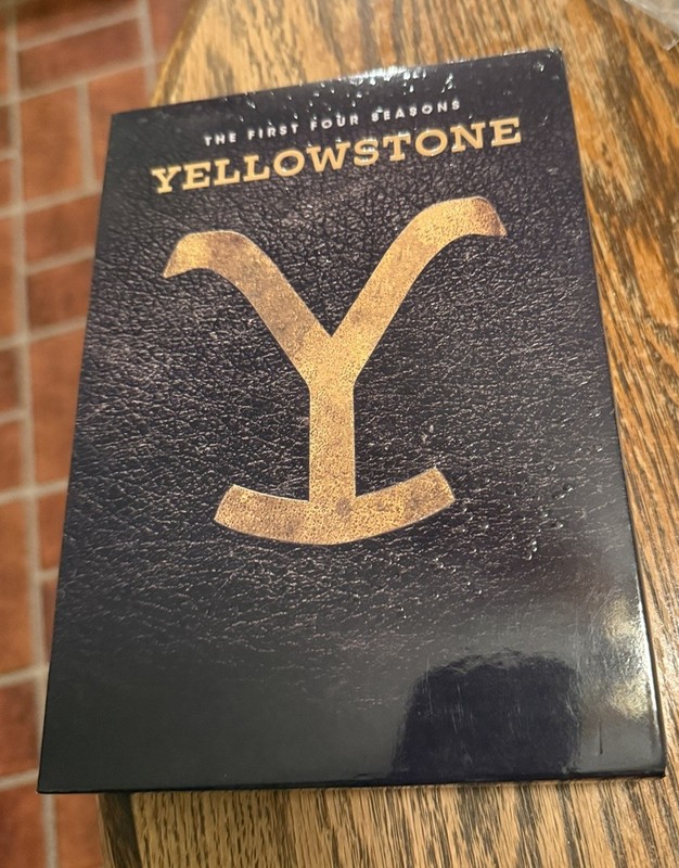Yellowstone Series Seasons 1 2 3 4 1-4 DVD Set Kevin Costner 