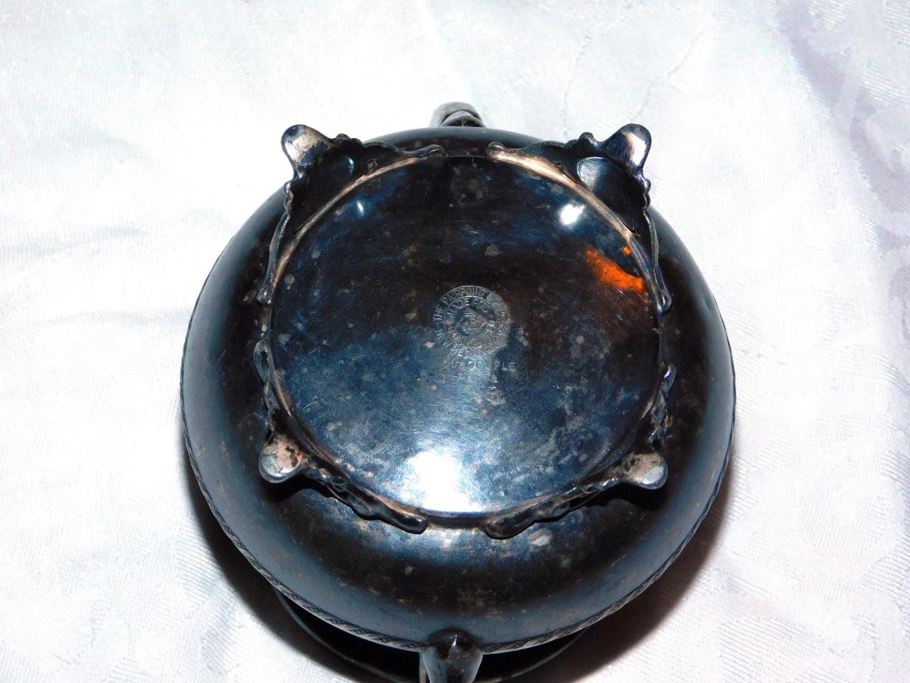 Pairpoint Mfg. Co. Quadruple Silver Plated Two Handled Sugar Bowl Vintage Point