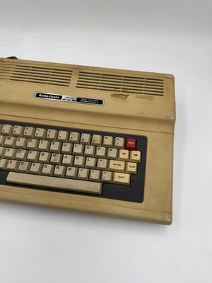 s*w様 【O-1803】Tandy Radio Shack TRS-80 旧型 Radio Shack Tandy TRS-80 Color Computer 2 64k 26-3127 Powers On