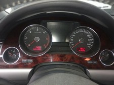 4E0920931S INSTRUMENT PANEL / 4E0920931S / 1610497 FOR AUDI A8 4E2 3.0 TDI QU