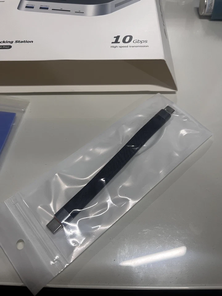 NEW Mac Mini M4, M4 Pro Hub & Stand with NVMe SSD Enclosure 11 in 1 USB Micro SD - Image 3 of 4