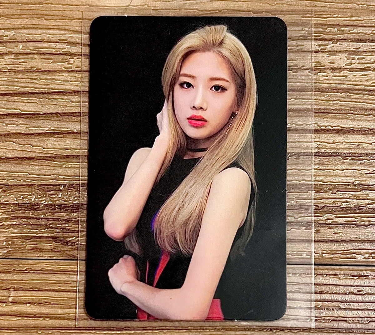 LOONA Kim Lip Predebut Solo Album Official Rare Photocard US
