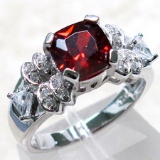 REMARKABLE 2 CT GARNET 925 STERLING SILVER RING SIZE 5-10