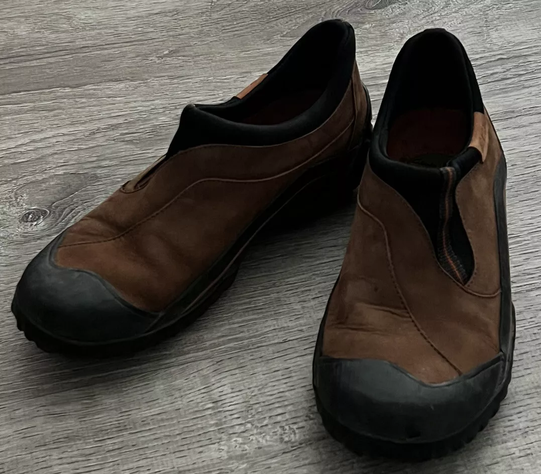Clarks top muckers waterproof