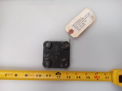 Aircraft parts and accessories engine acc drive cover AN100039