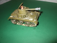 original Gama Tank Panzer Blechspielzeug mit Uhrwerk  antik Millitär mit Mann
