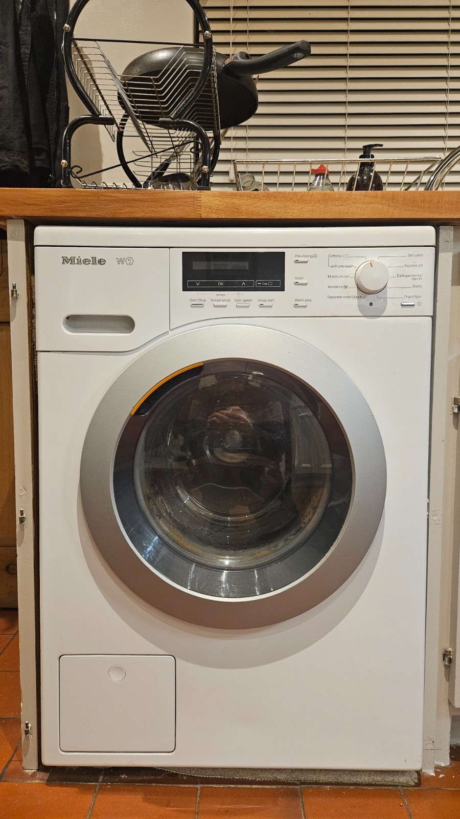 Miele W1 washing machine 8kg