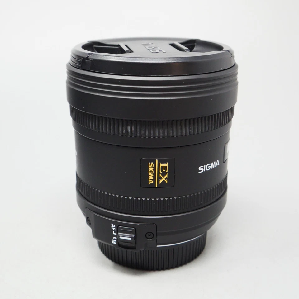 Sigma EX Circular Fisheye 4.5mm f/2.8 HSM EX DC Lens For Nikon F APS-C - Image 4 of 4