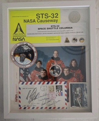 NASA STS-32 Space Shuttle Columbia Signed Autographed Photo Collage