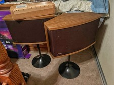 Bose 901 Series VI Speaker System With Bose VI Equalizer.