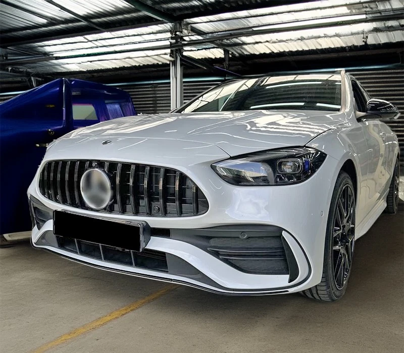 For Mercedes Benz C200 C300 2022-2024 W206 Gloss Black Front Bumper Grille Grill - Image 4 of 4