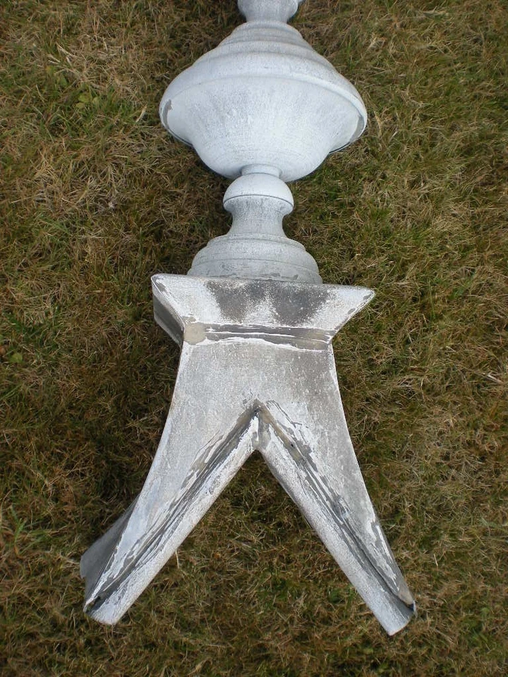 Ancien épis de faitage en zinc déco loft - Photo 2/4