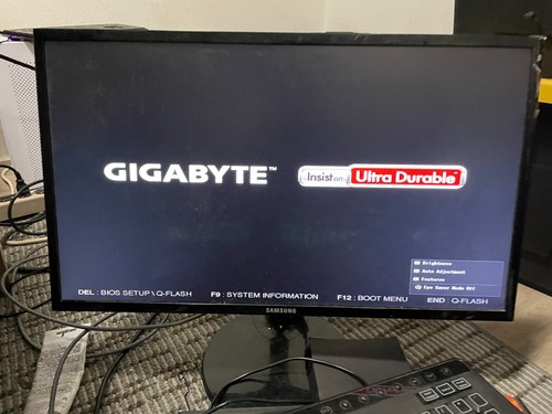 Gigabyte Micro B365M DS3H LGA 1151 | i3-9100F | 8gb RGB Ram | IO Shield | WiFi - Bild 2 von 11