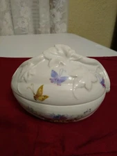 Vtg Charles Revson Porcelain Trinket Box Floral Butterfly Egg Melon Shape Large 
