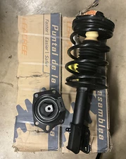 Leacree Strut lot of 2 2572255100 1asts00565