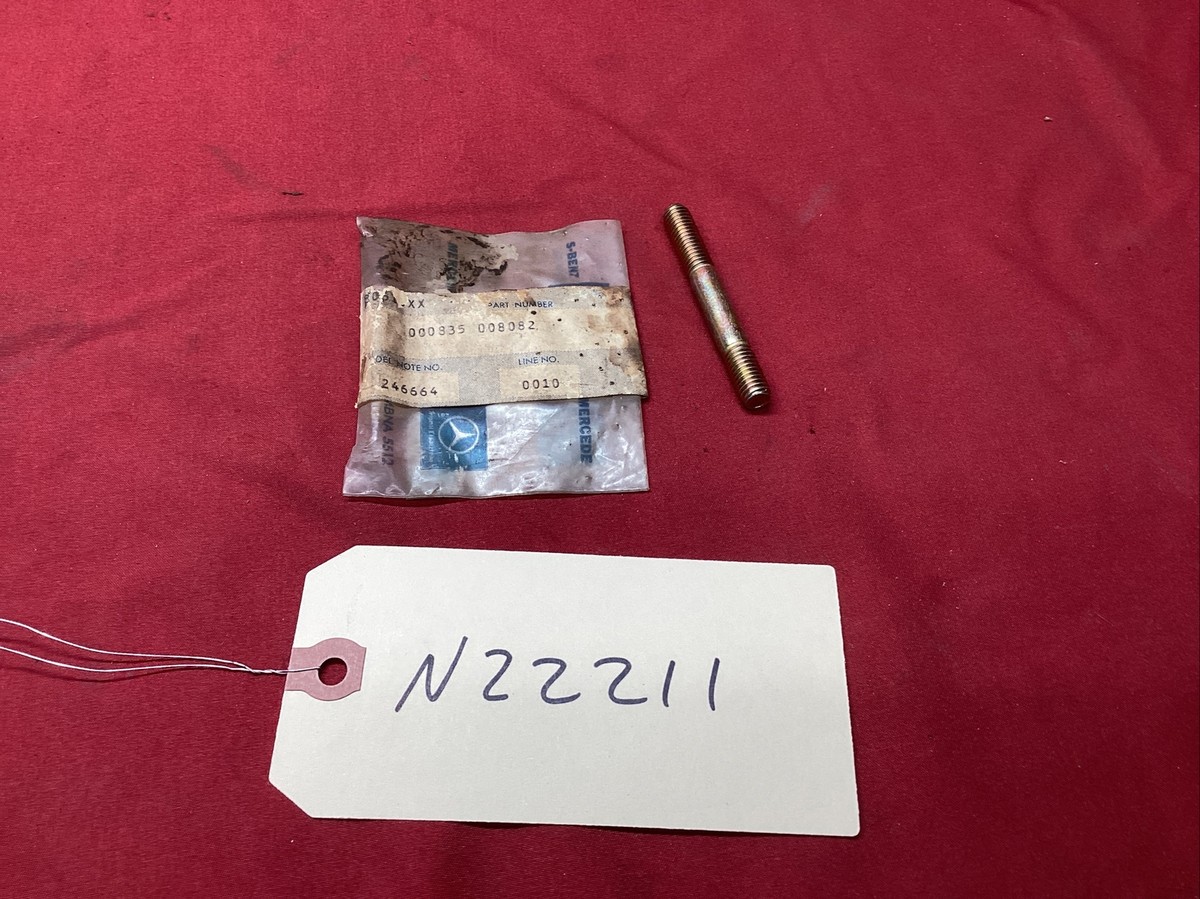 五五 NOS 1991-1993 MERCEDES-BENZ 190E STUB BOLT / CYLINDER HEAD