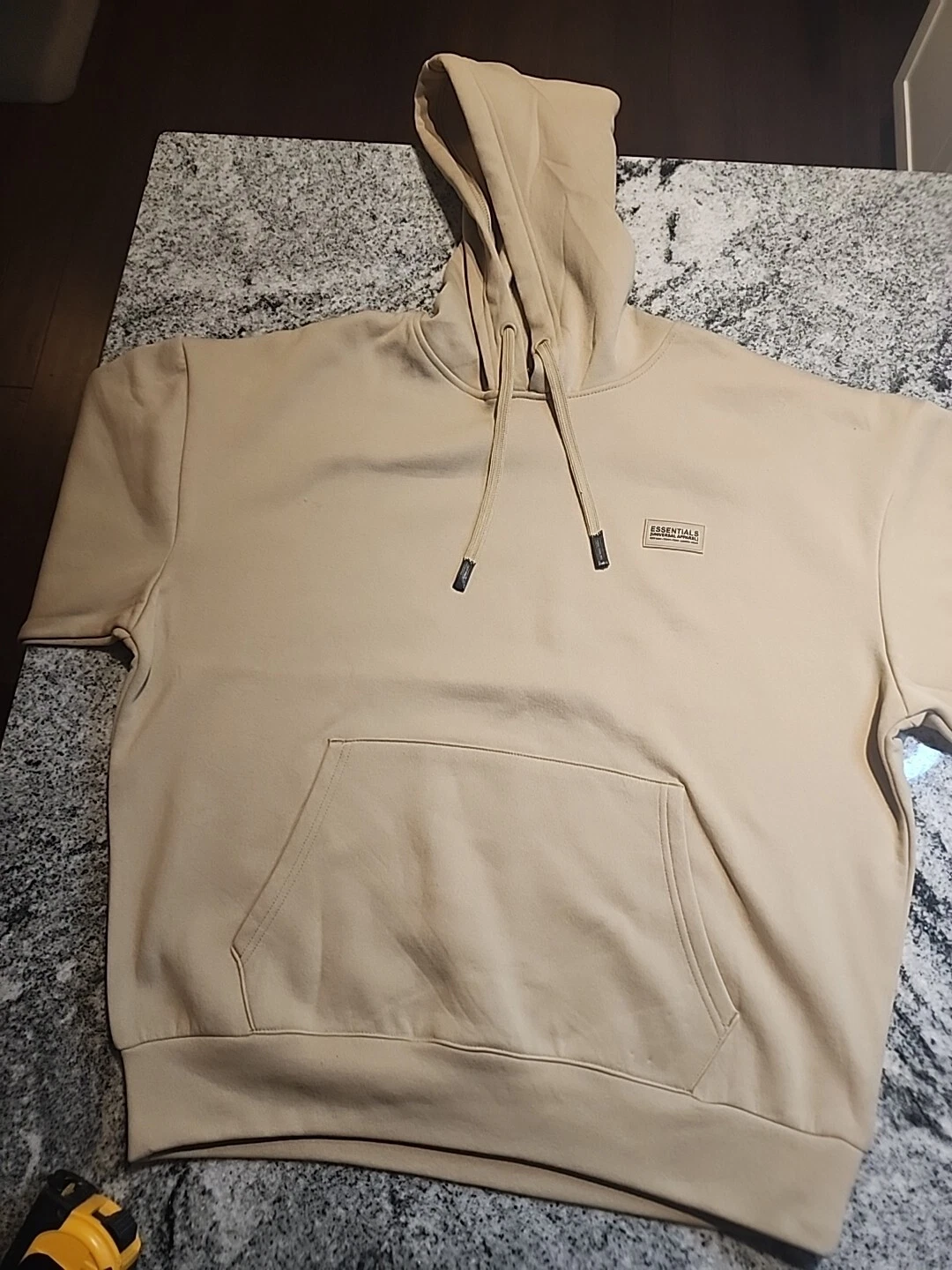 Felpa con cappuccio esclusiva Fear of God Essentials marrone chiaro morbido taglia Med These Run Big A68