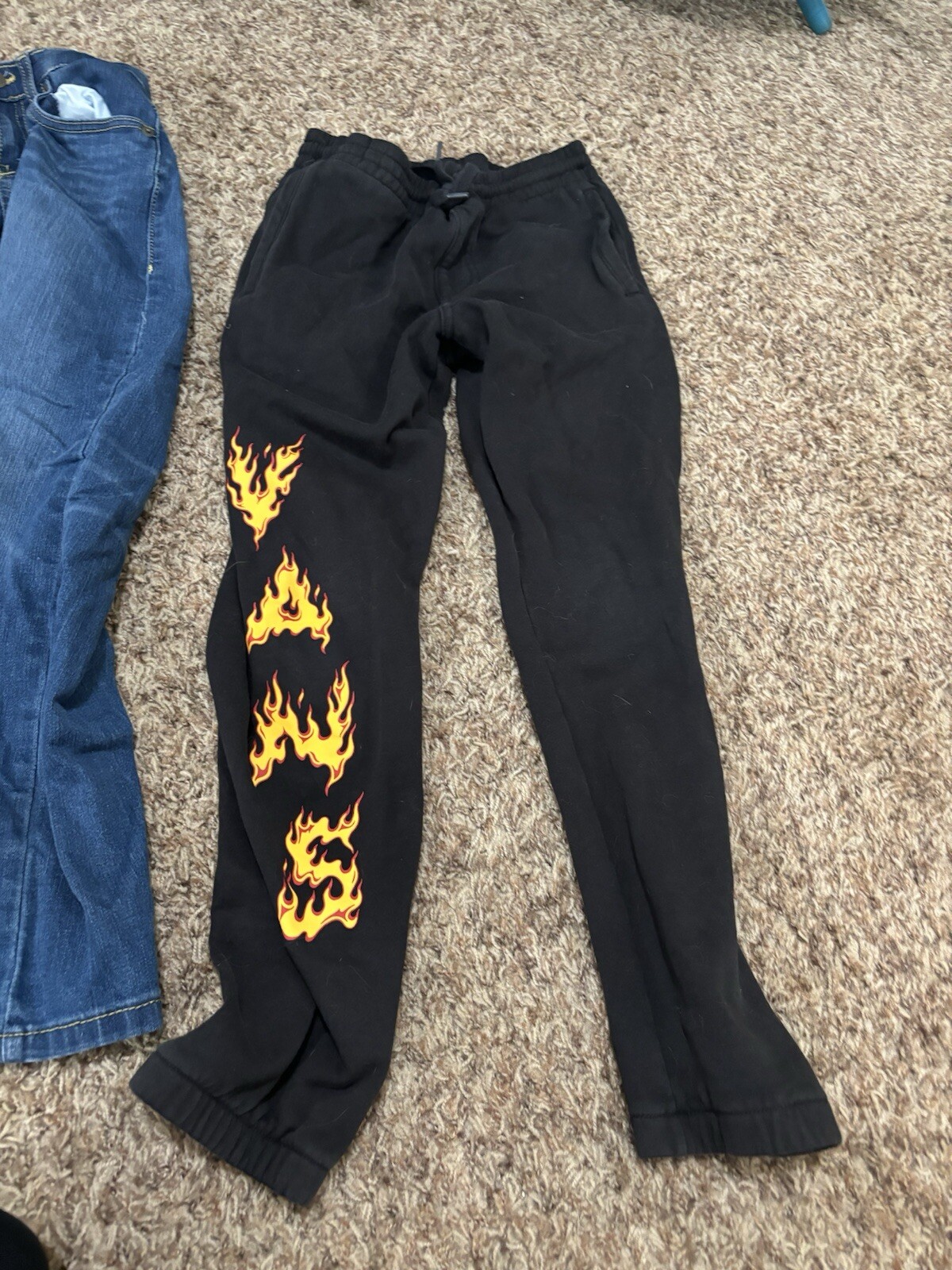 Lot of 8 Boys dickies pants, Levi&rsquo;s jeans, vans &  Nike sw